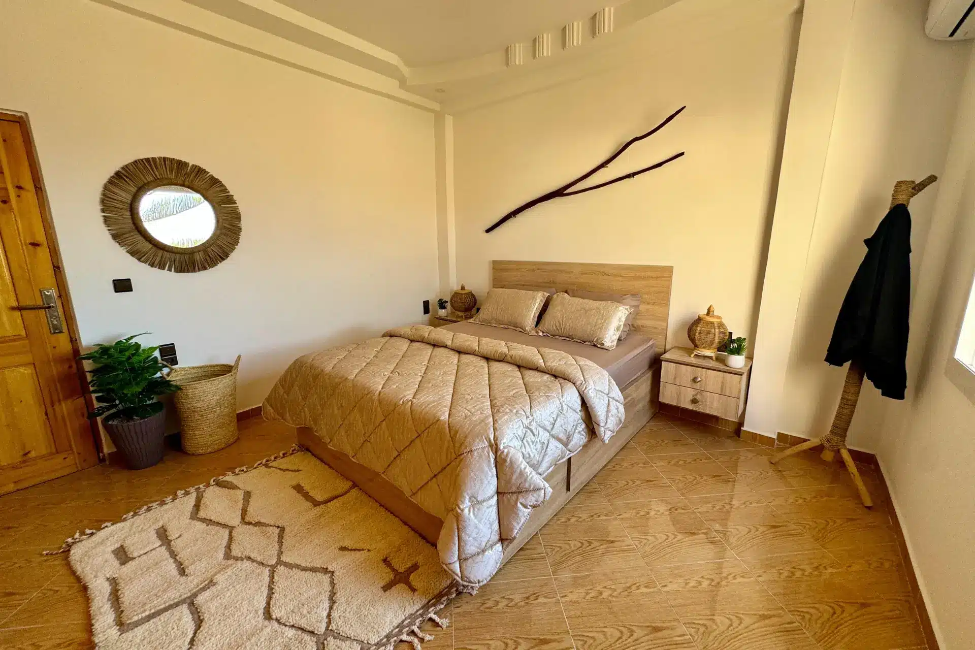 BEDROOM 1 - IMG 1
