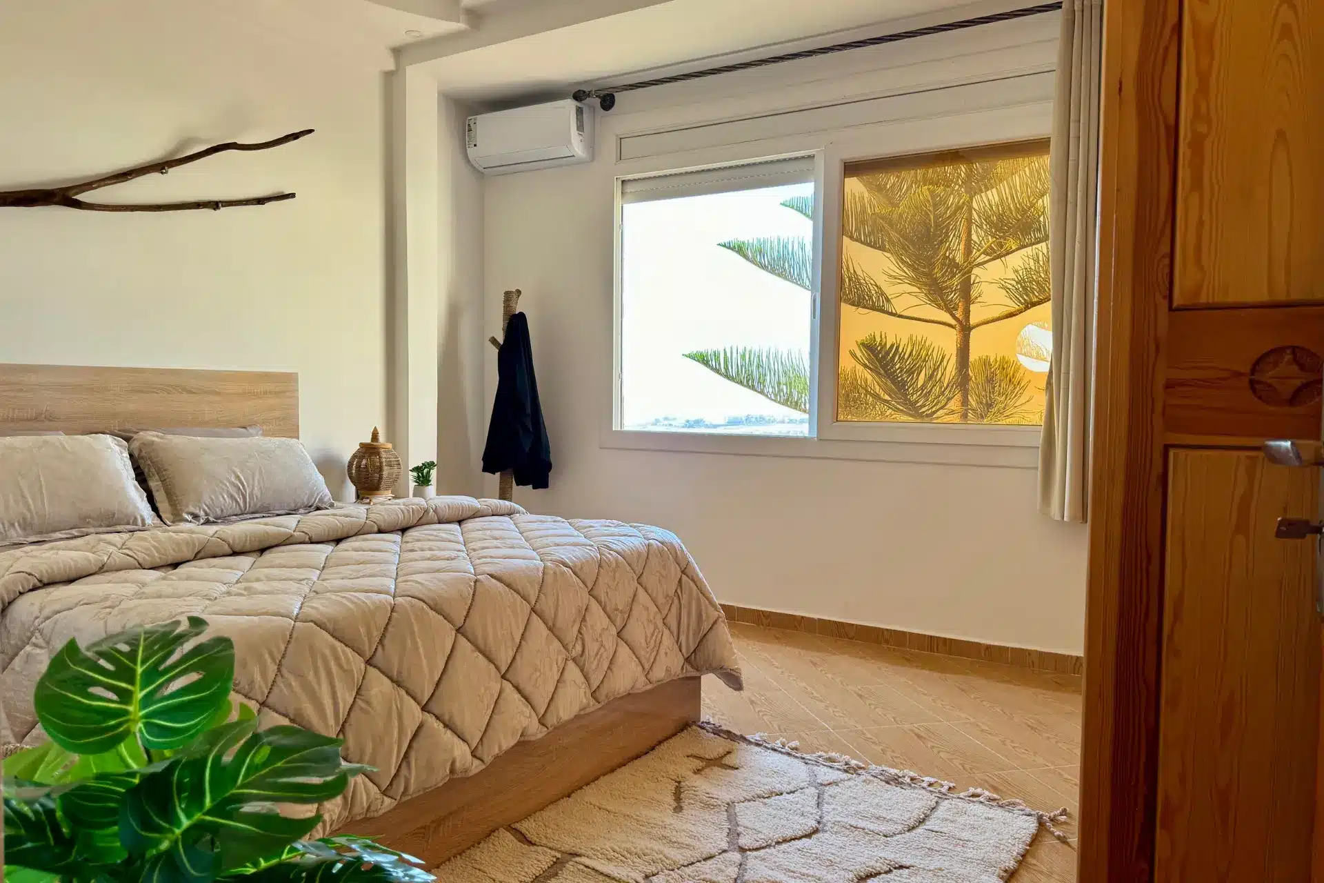 BEDROOM 1 - IMG 3