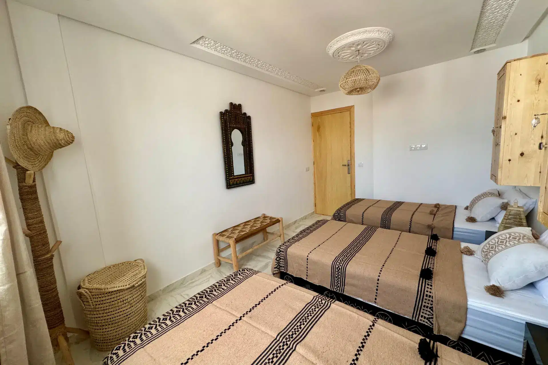 TRIPLE ROOM - IM3